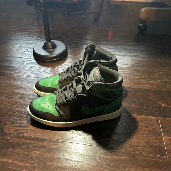 Pine Green 1s